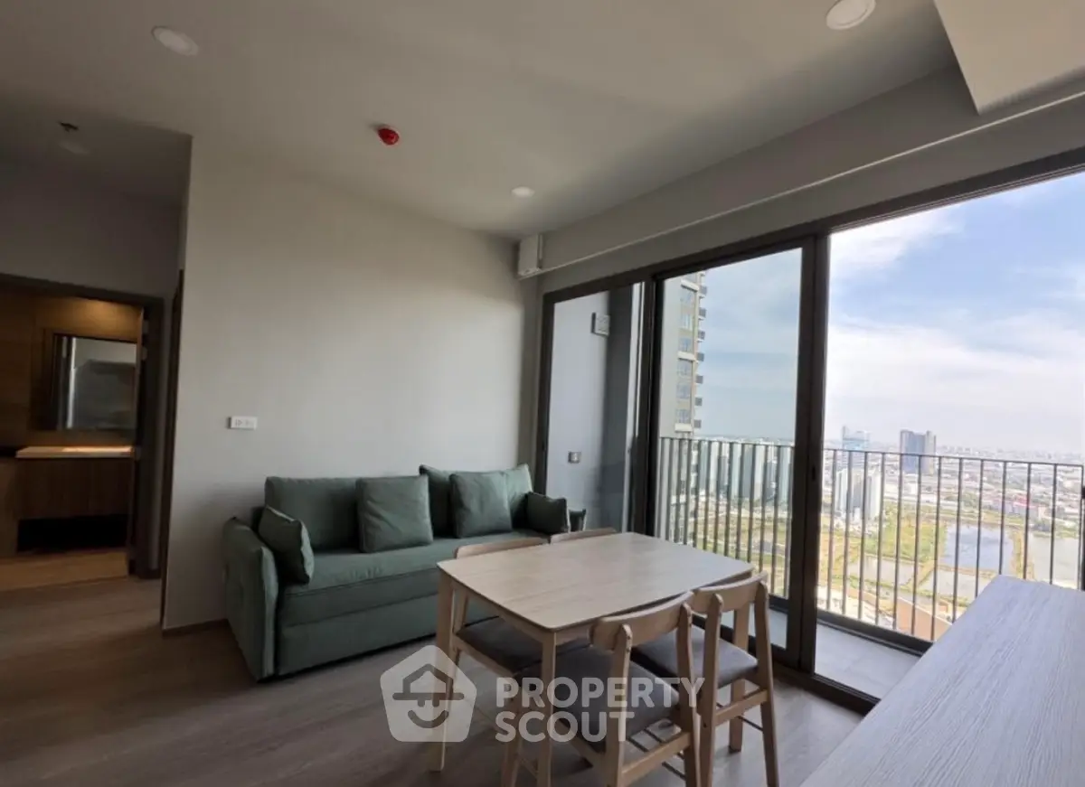 Screenshot 2568-11-06 at 20.07.13.jpg