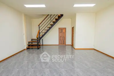 image_rental-31372137