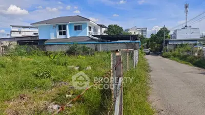 Charming suburban house with spacious yard and modern design