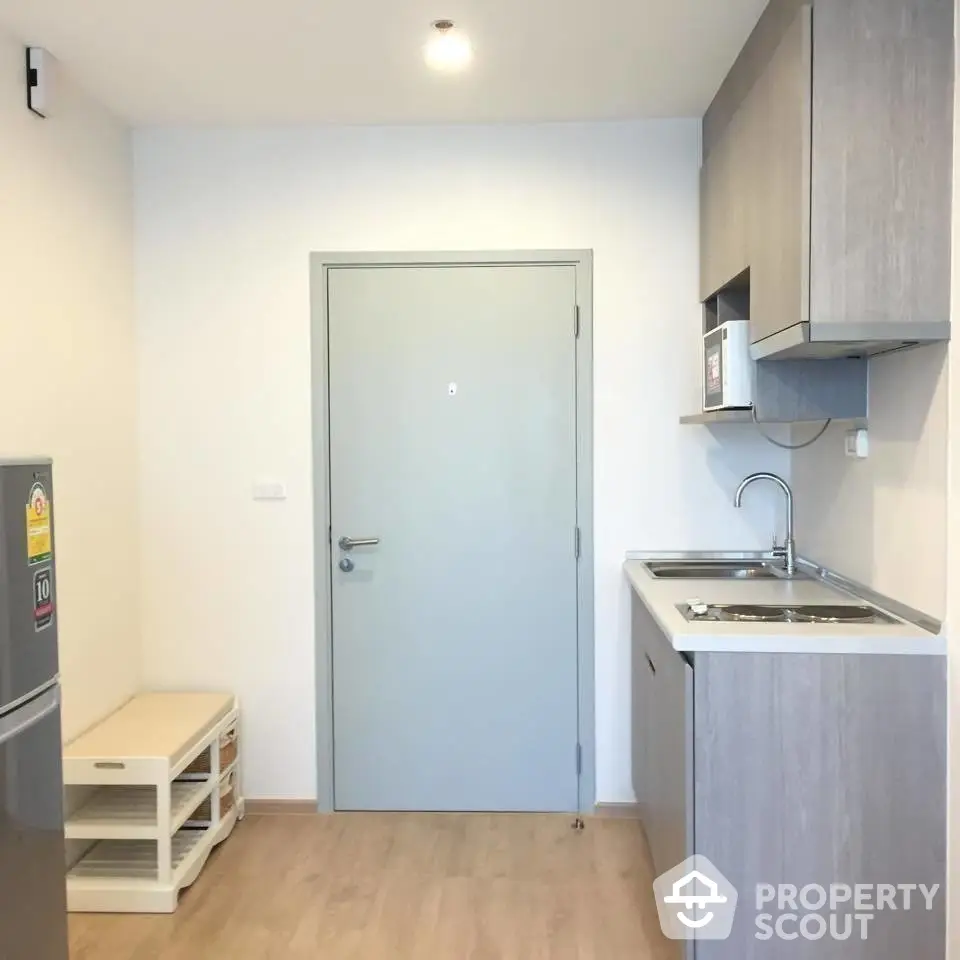  1 Bedroom Condo at Ideo Sathorn Tha Phra-1