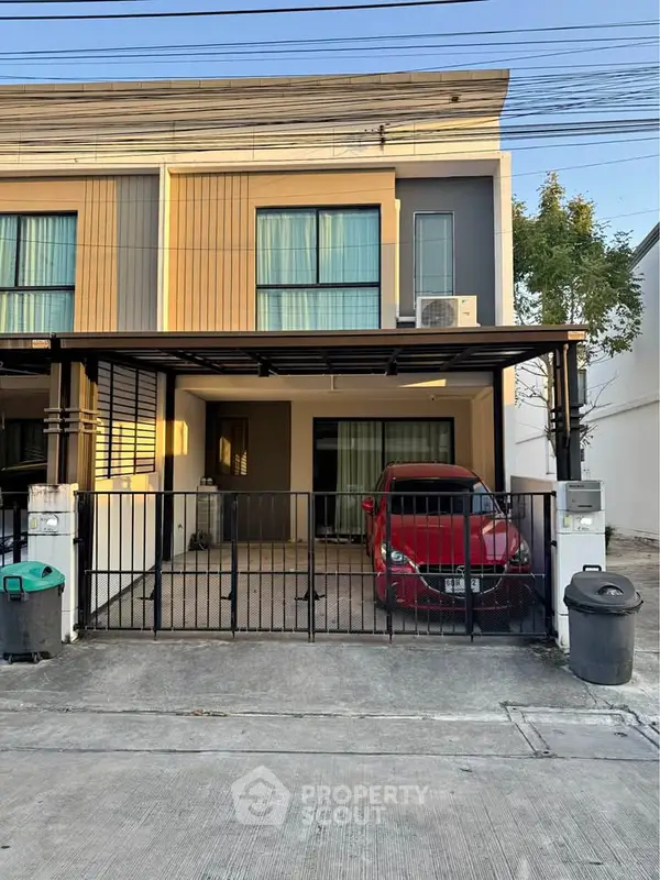 image_rental-28607990