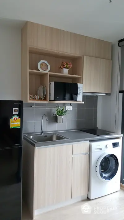  1 Bedroom Condo -2