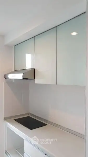 image_rental-7765544