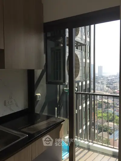  1 Bedroom Condo at The Tree Rio Bang Aor Station-4
