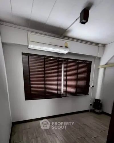 Screenshot 2025-11-21 190630.png