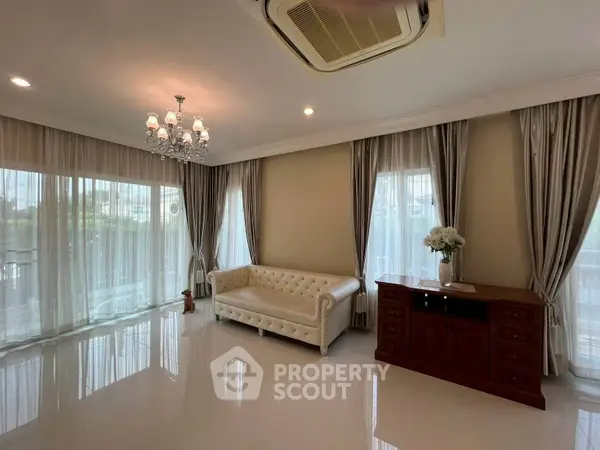 image_rental-31613855