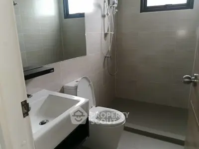  1 Bedroom Condo -2