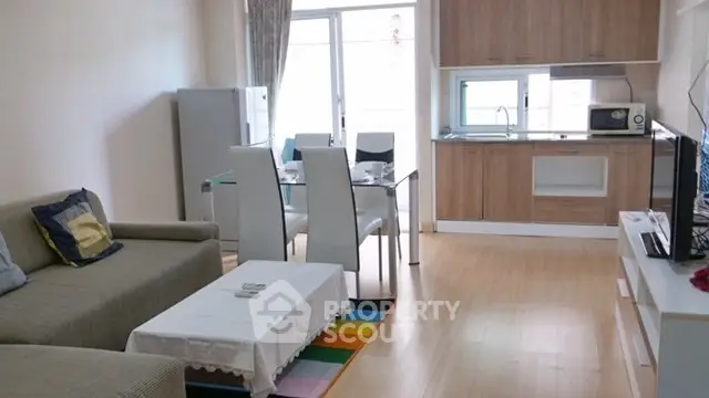 2 Bedrooms Condo at S Condo Sukhumvit 50-5