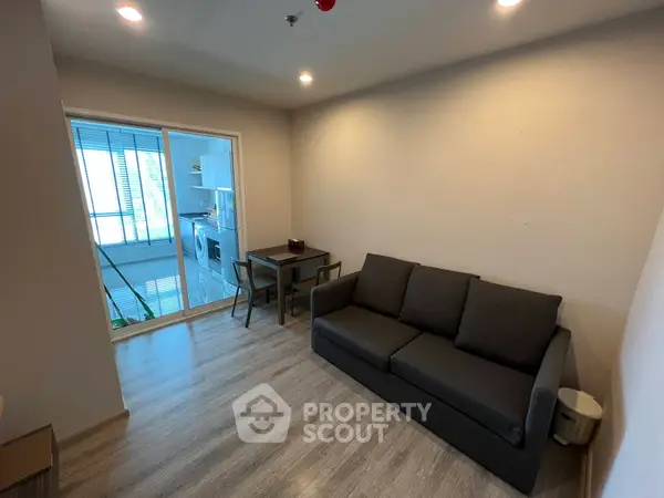 image_rental-19344343