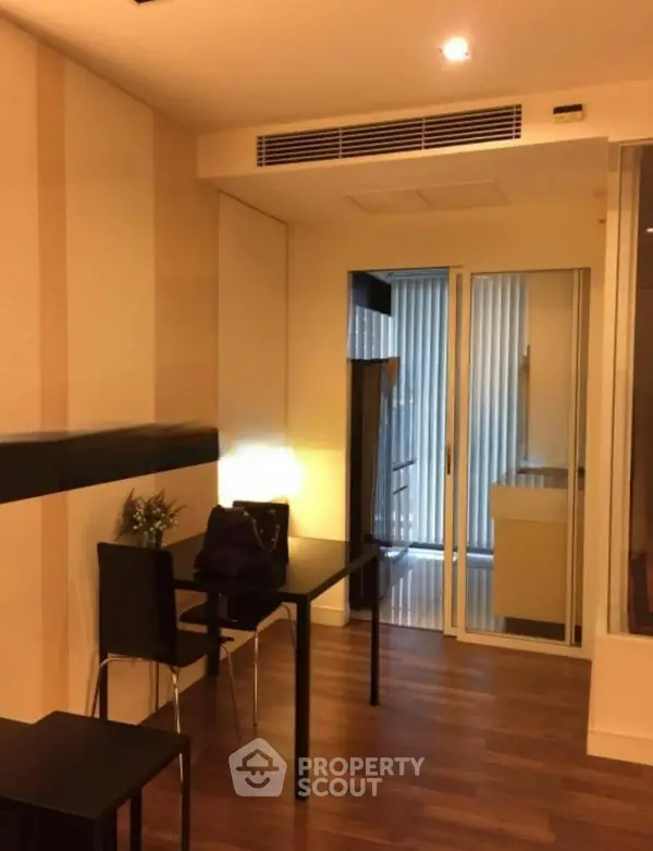 image_rental-31199925