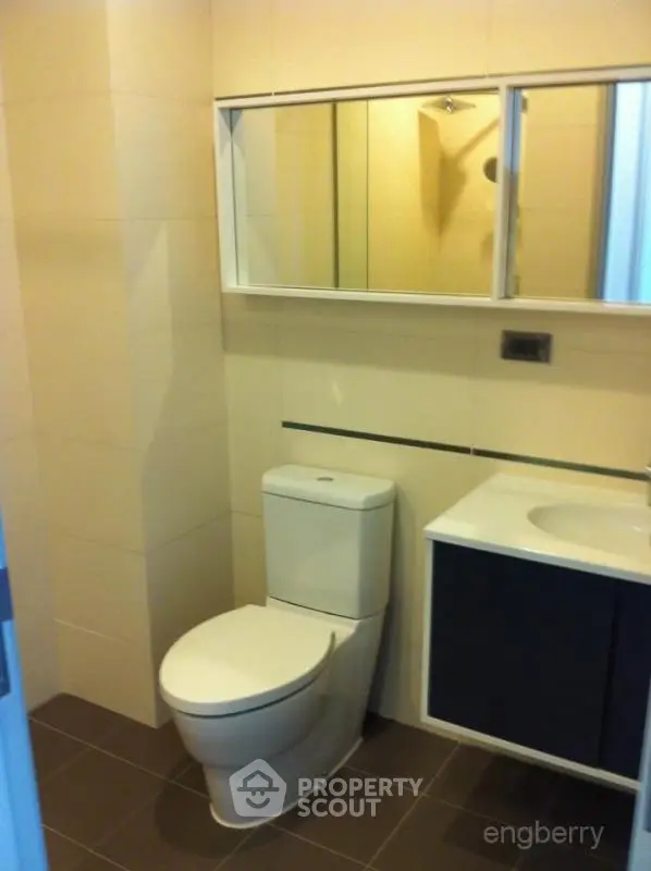 image_rental-5258068