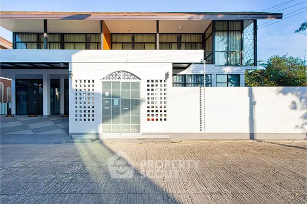 image_rental-30486236