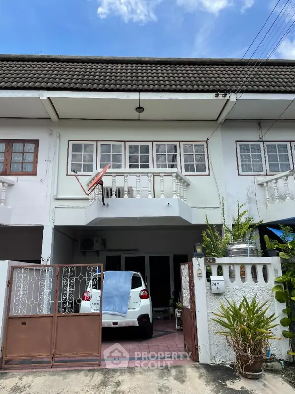 image_rental-6017723