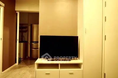  1 Bedroom Condo at Aspire Sathorn Thapa-4