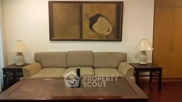 image_rental-5304279