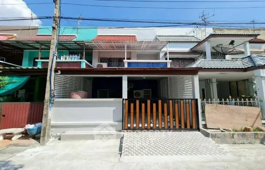 image_rental-12885258