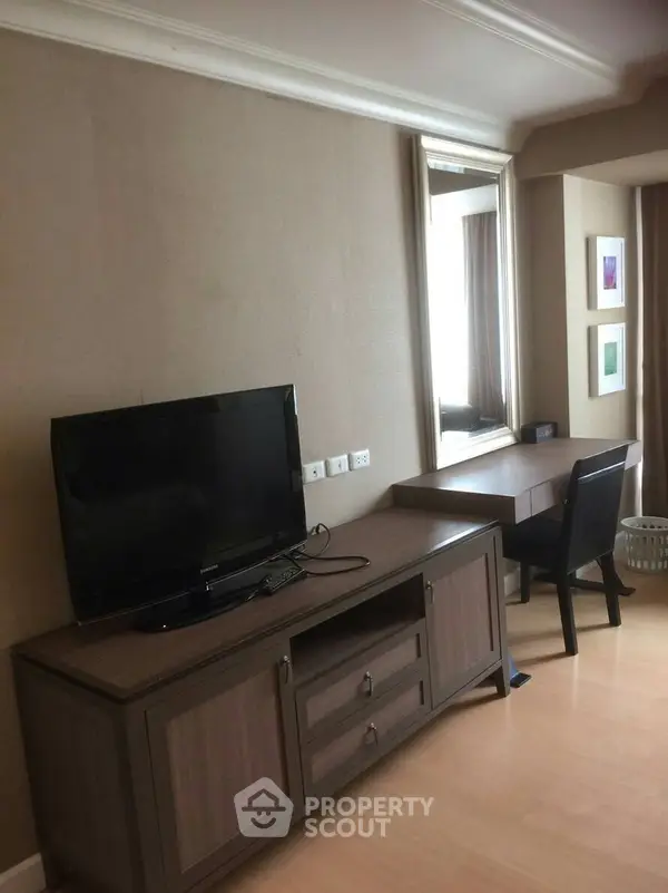 image_rental-8438322