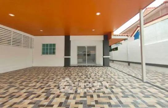 image_rental-8864160