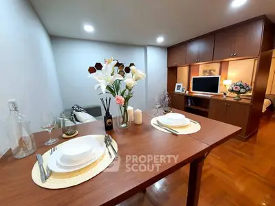 Fully Furnished 1 Bedroom Condo -6