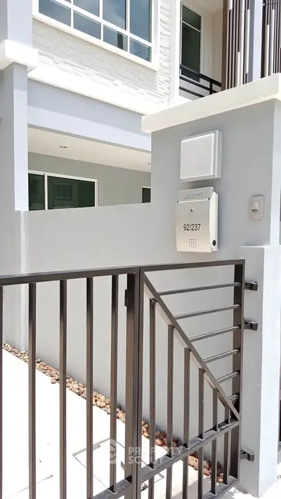 image_rental-28224287