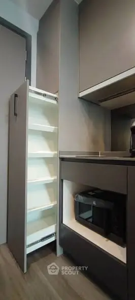 image_rental-28581077