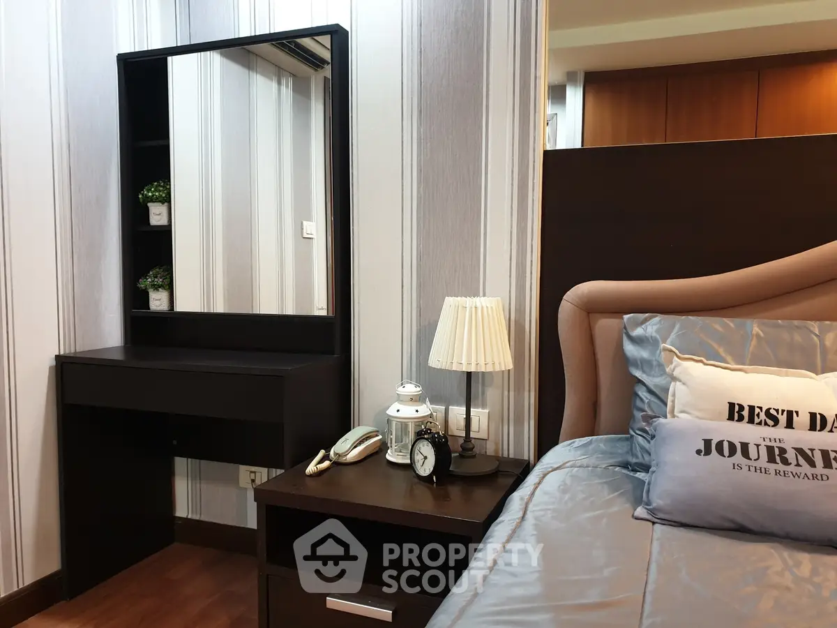 Cozy bedroom with stylish decor and modern furniture, perfect for relaxation and comfort.