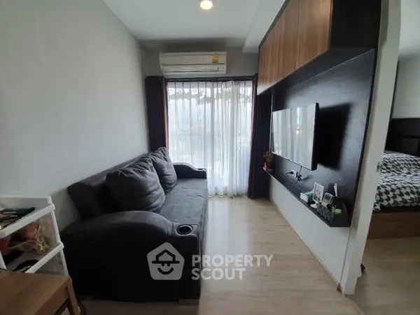 image_rental-8737816