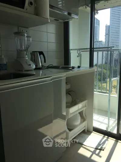  1 Bedroom Condo at Ideo Mobi Phayathai-3