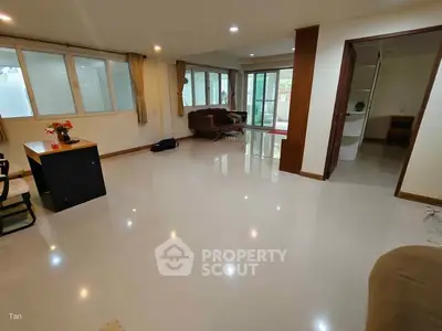 image_rental-27396142