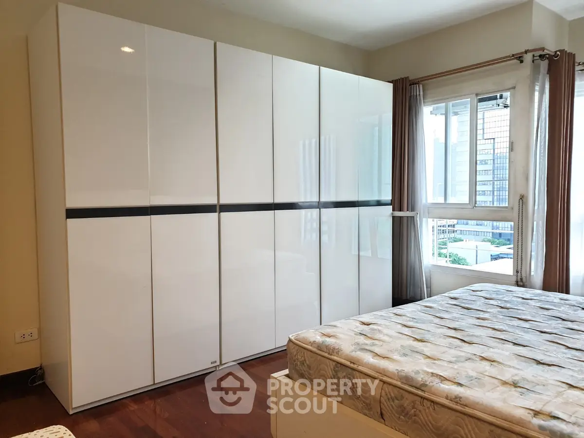  2 Bedrooms Condo at Pg Rama 9-1