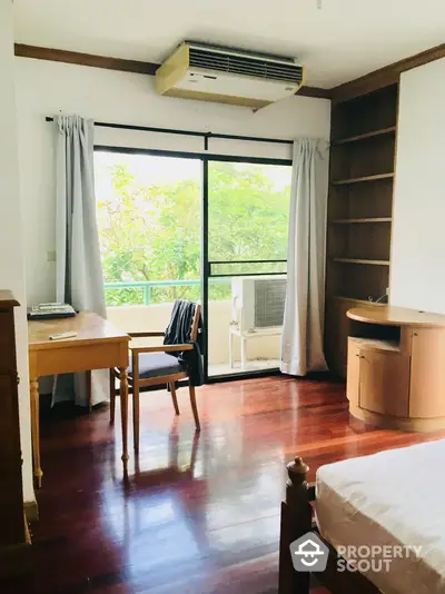  1 Bedroom Condo at Saladaeng Executive Condominium-5