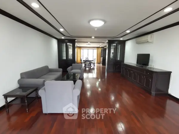 image_rental-5299288