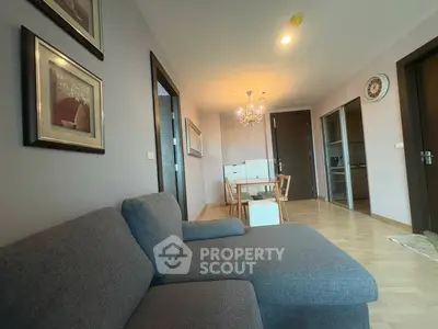 Stylish living room with modern decor and cozy seating area