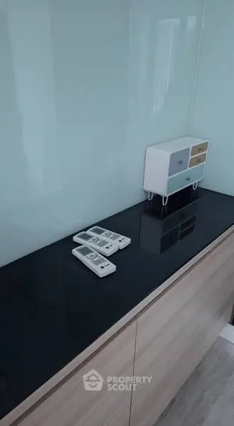 image_rental-26490313