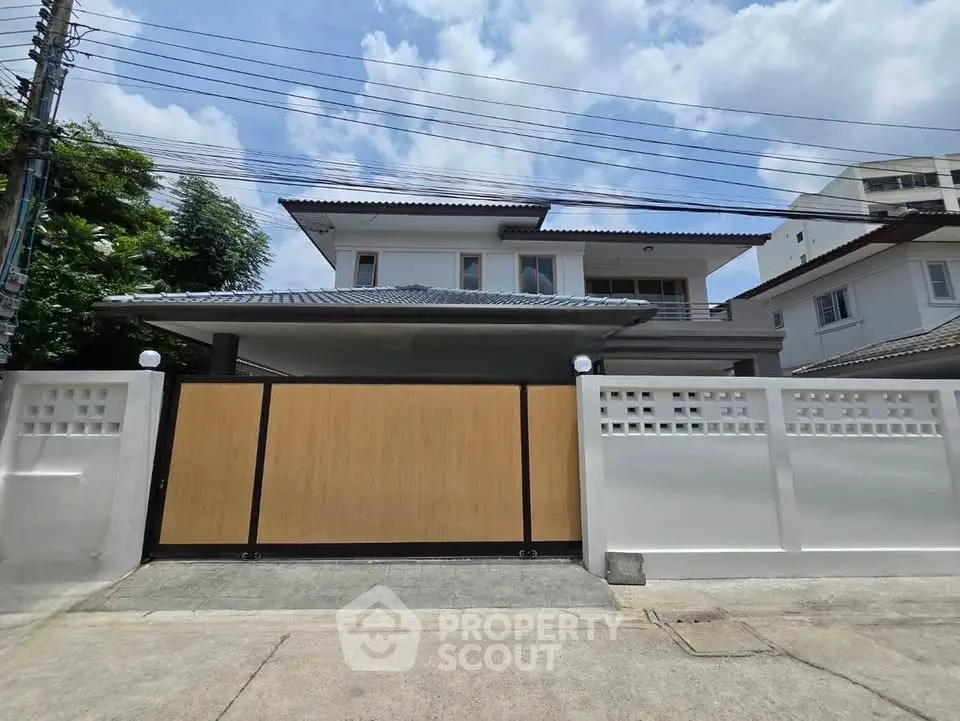 38ef720ed48efce4f4a2addd2c9f0ad1 (1).jpg