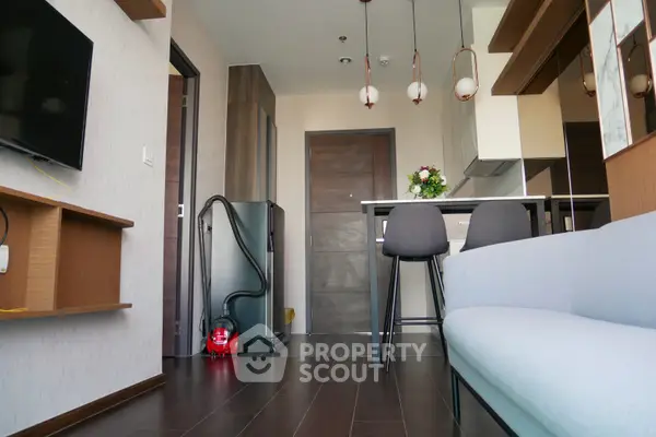 image_rental-8445310