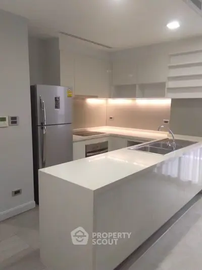 image_rental-30725742