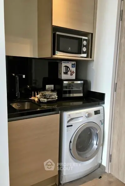 image_rental-29827972