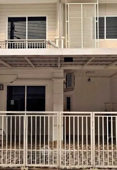 image_rental-28654912