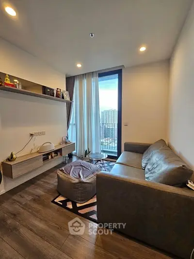 image_rental-31818073