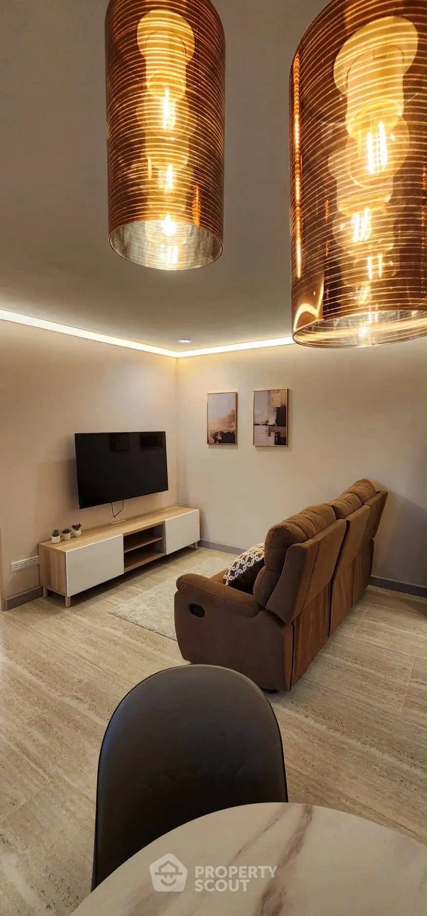 Phasuk Place