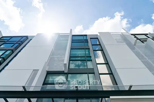 image_rental-27720818