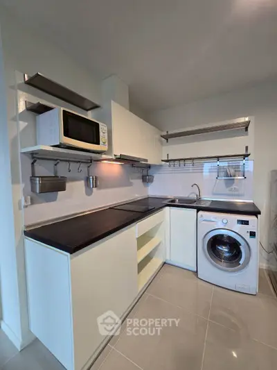 image_rental-29037856