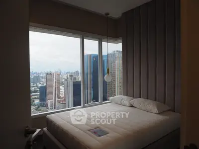  2 Bedrooms Condo at T Residence-3