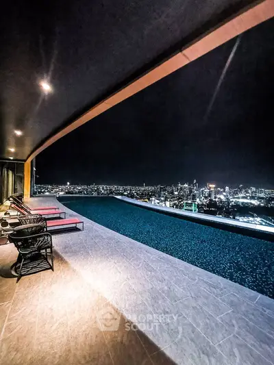 1 Bedroom Condo at Sukhumvit 24 Home-5