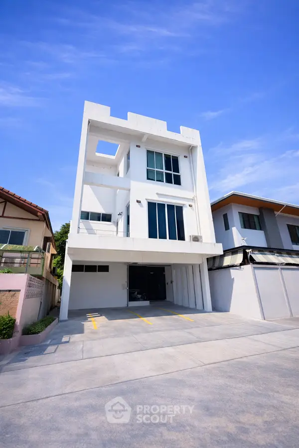 image_rental-30934679