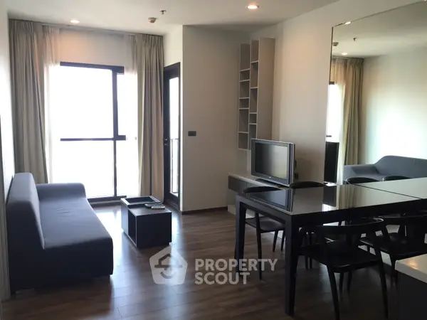 image_rental-8998606