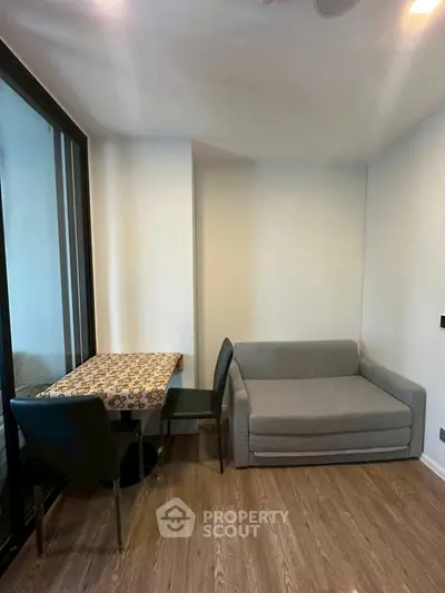 image_rental-28099228