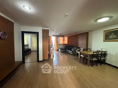 image_rental-27716131