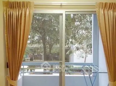  2 Bedrooms Condo at Lumpini Center สุขุมวิท 77-8